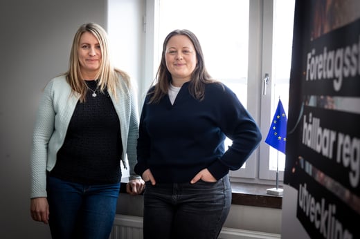 Camilla Kempe och Katia Kagstedt på regionen.